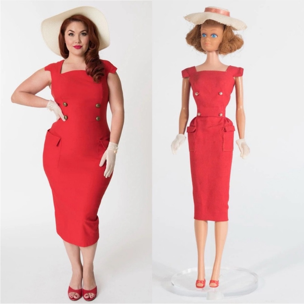 ❤️PRICE FIRM❤️Barbie™ Unique
Vintage Red Sheath
Sensation Wiggle Dress - Picture 2 of 16